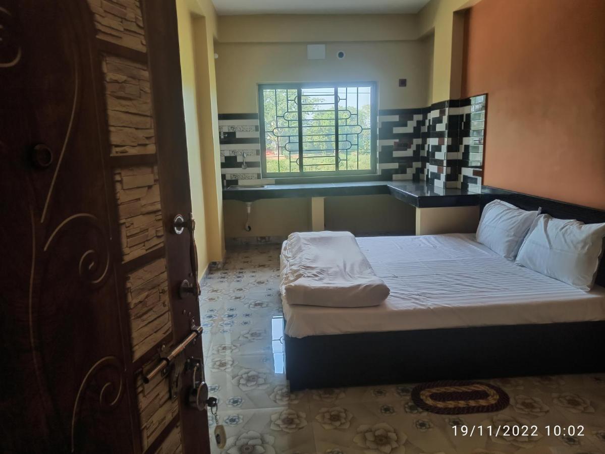 Royal Palace Hotel Bolpur Bagian luar foto