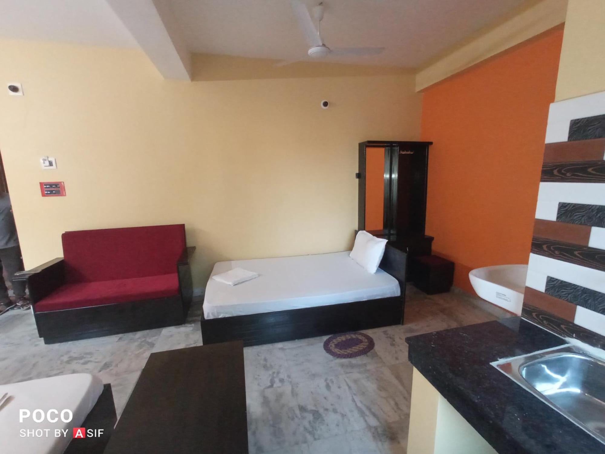 Royal Palace Hotel Bolpur Bagian luar foto